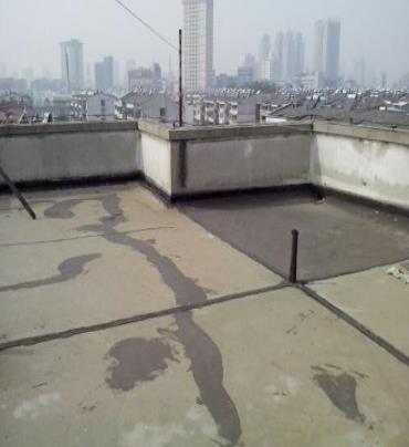 大武口漏水维修 楼顶漏水是什么原因，楼顶漏水维修方法是什么?